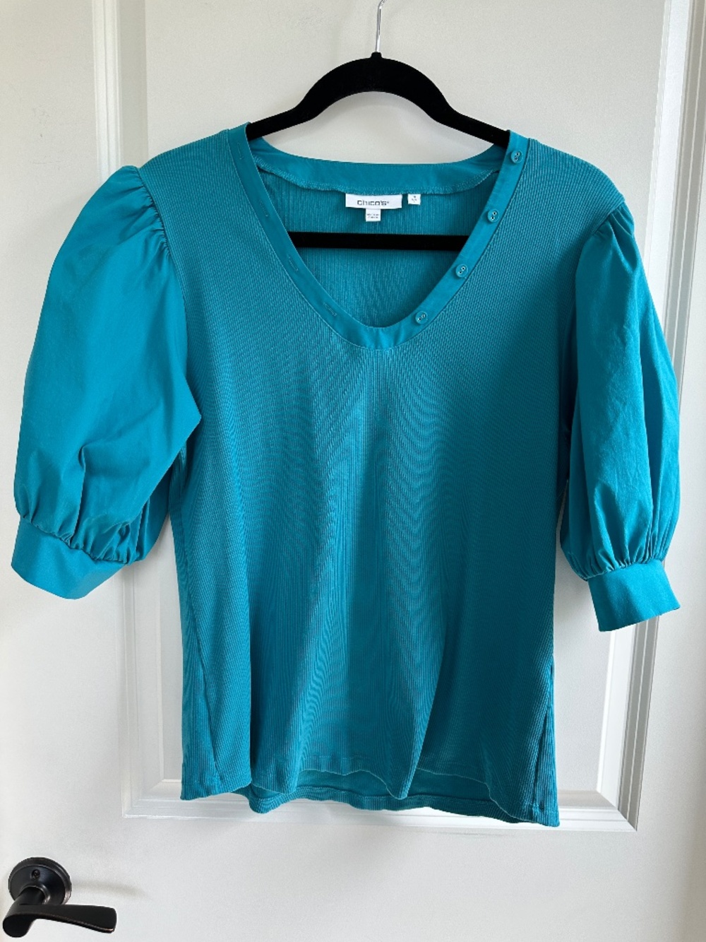 Chico’s Ribbed Henley Knit Tee Pagoda Blue with ¾ Sleeves Size 2 US12